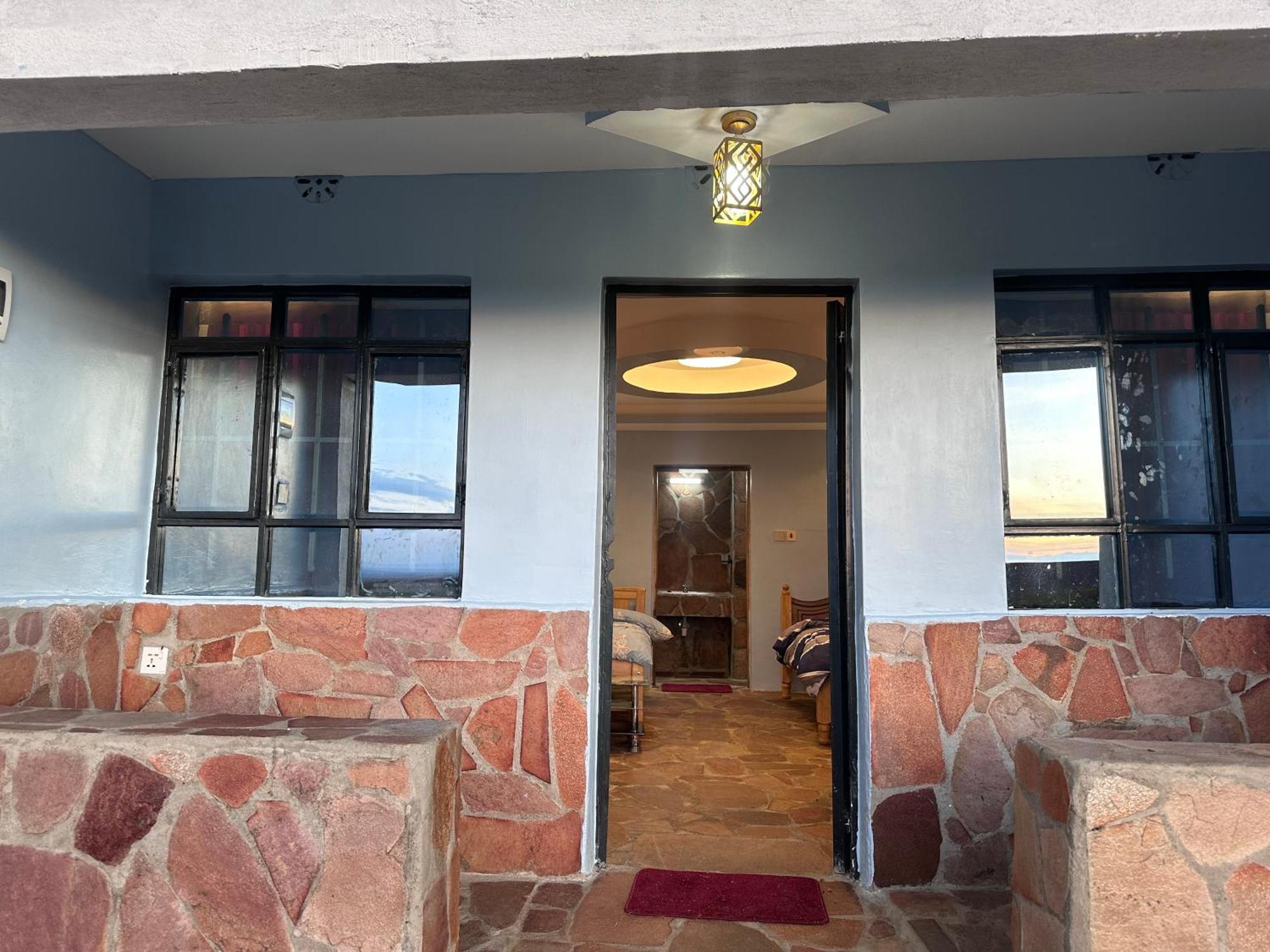 Luluka Guest House Sekenani ภายนอก รูปภาพ